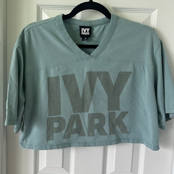 Ivy Park V Neck Crop Top AS IS - Picture 3 of 7